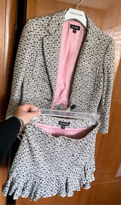 Дамски костюм на BEBE - размер 4 (S)