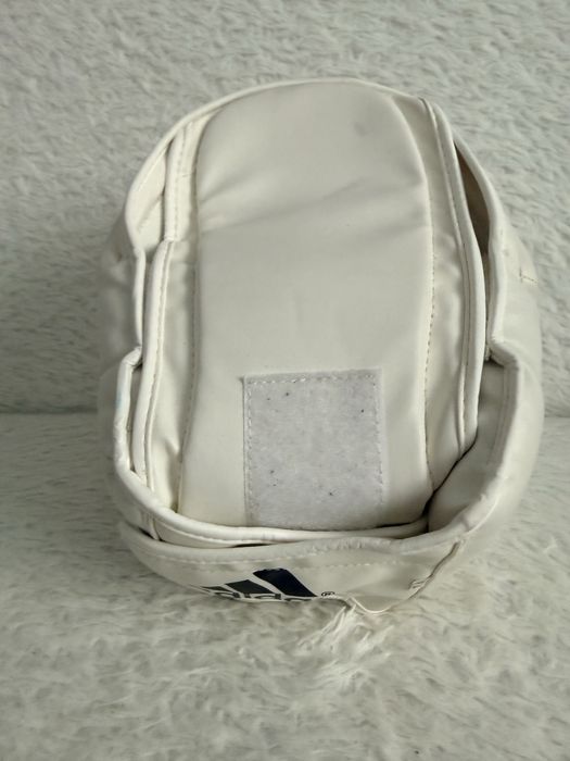 Продам шлем для борьбы