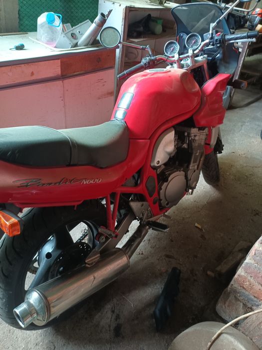 Suzuki Bandit 600cc