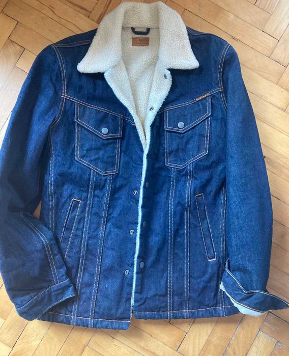 Мъжки якета, ветровки, дъждобран. Оригинални не са реплика.