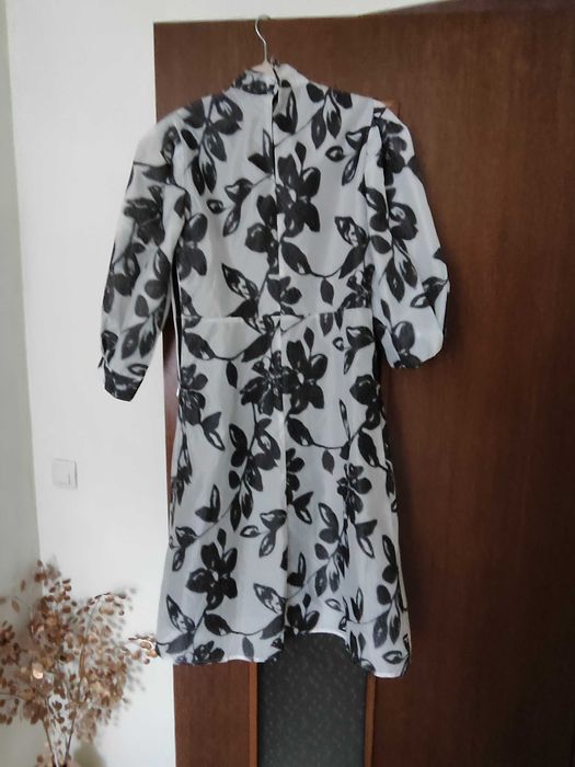 Официална стилна рокля