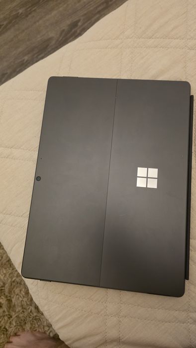 Microsoft Surface Pro 8  i5/16 gb/256gb
