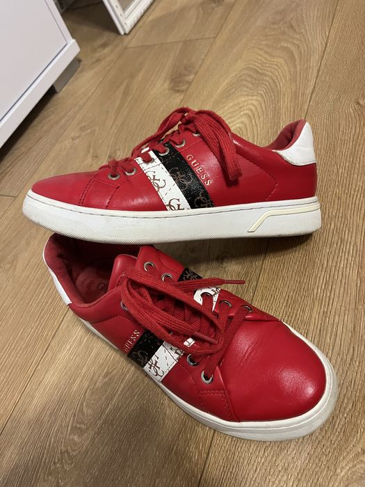 Обувки Guess 38 номер