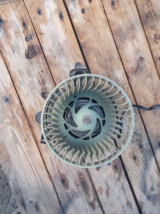 Вентилатор парно Peugeot 306