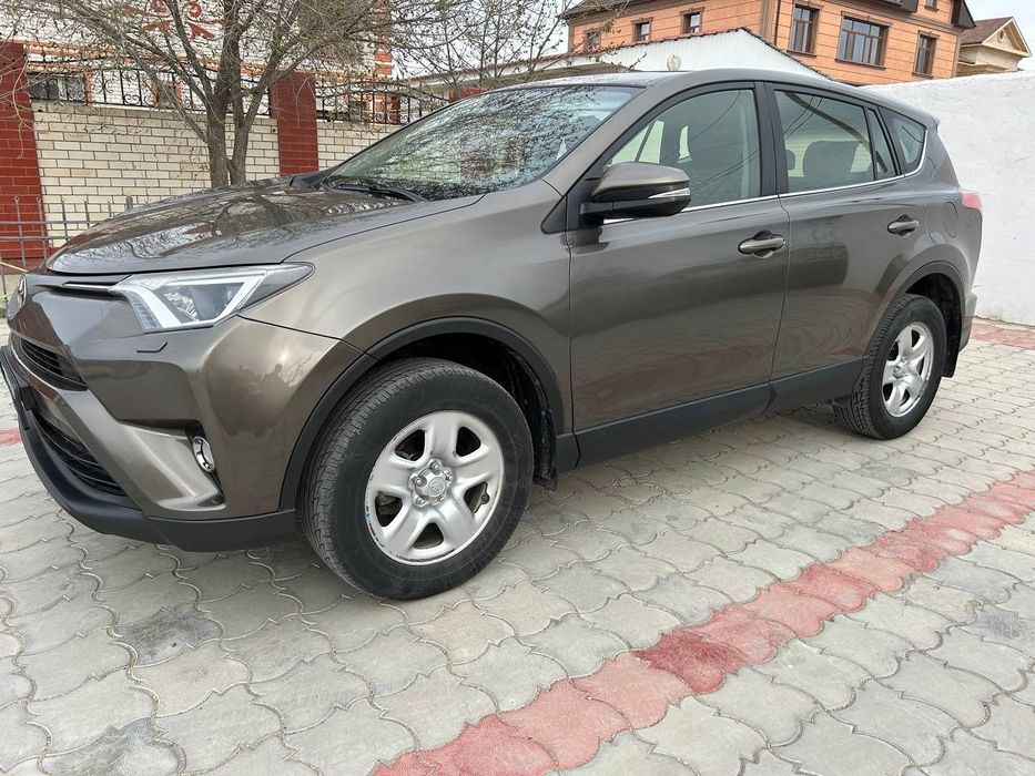 Toyota Rav4. Европеец.