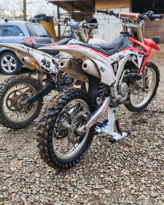 Vând Honda Crf .