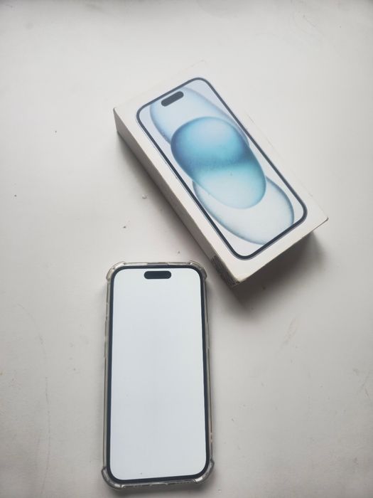 iPhone 15 128GB