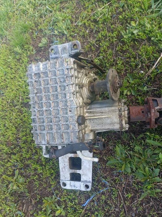 Продам редуктор Амур М