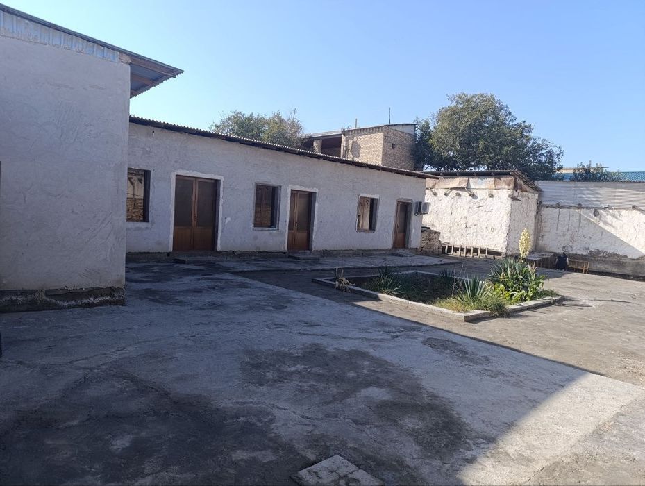 Под гостиной, эски шахарда тезда сотилади