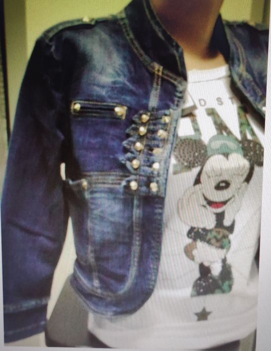 Куртка джинсовая