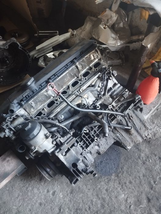 Продам головку на M52TU , 2.5 биванос.
