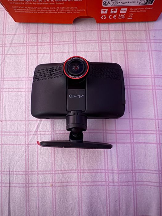 Видеорегистратор MIO MiVue 803