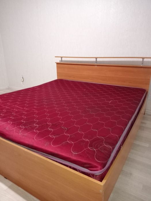 Продам кровать и диван