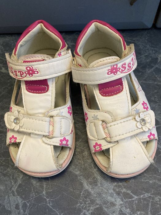 Сандали на девочку 23 размер
