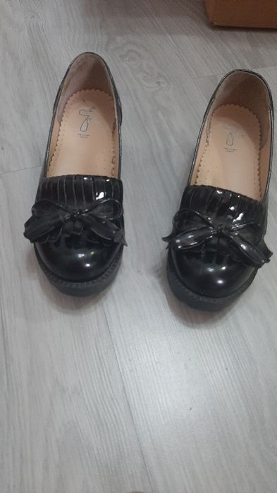 Туфли на девочку