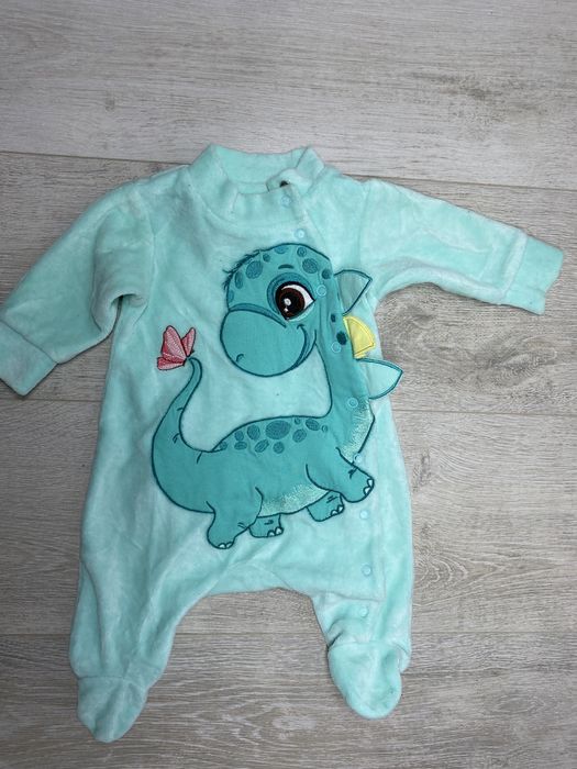 Продам комбенизон на мальчика