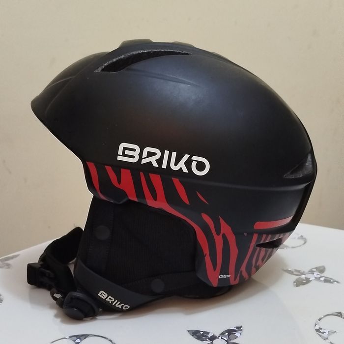 Шлем сноубордический BRICO