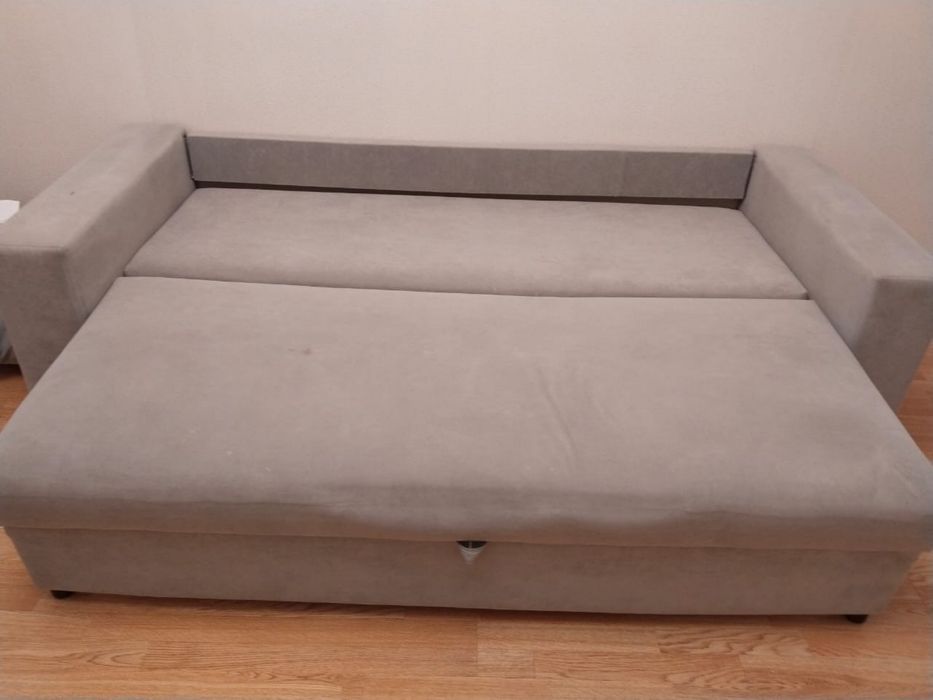 СРОЧНО Продам удобный диван