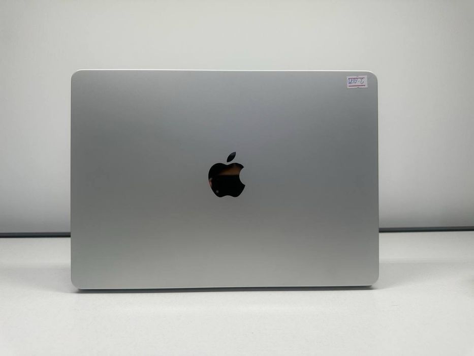 MacBook Air M2 256 gb