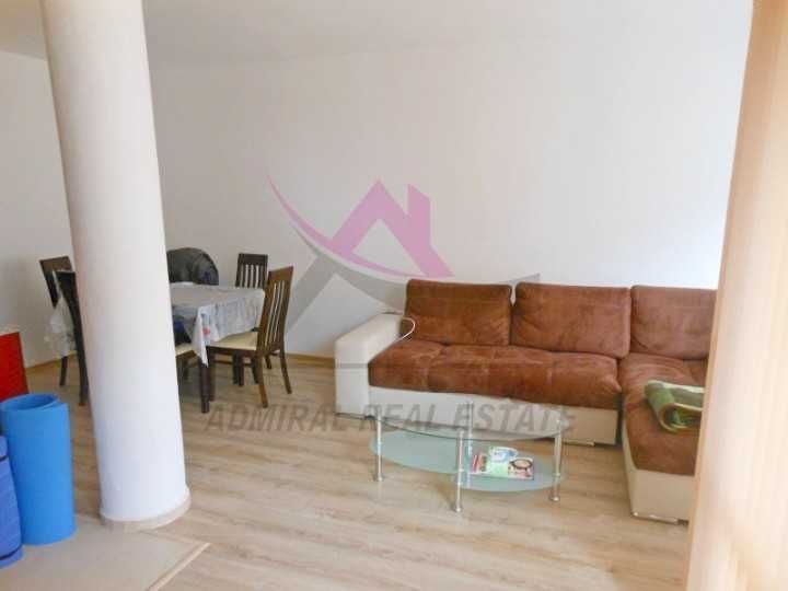 Дава се под наем Двустаен апартамент в Варна, Червен площад - 66 кв.м за 398.82 € - Снимка #1