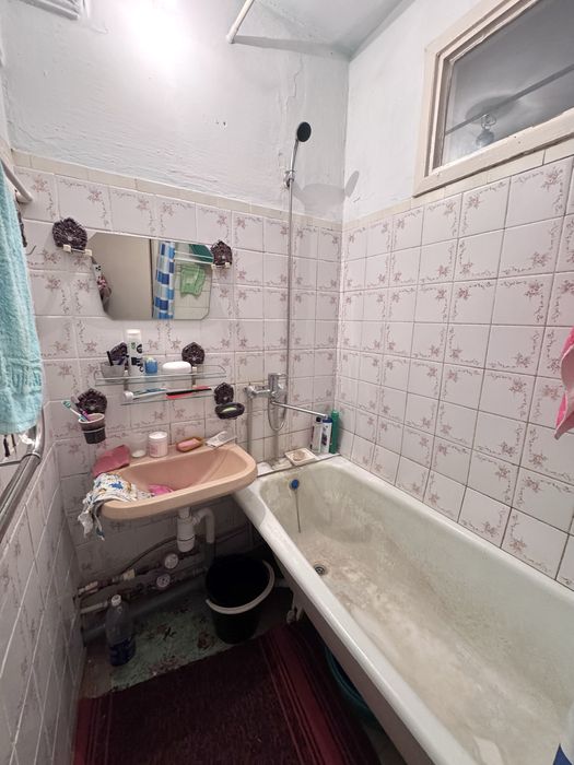 2 комнатная Корчагина 178