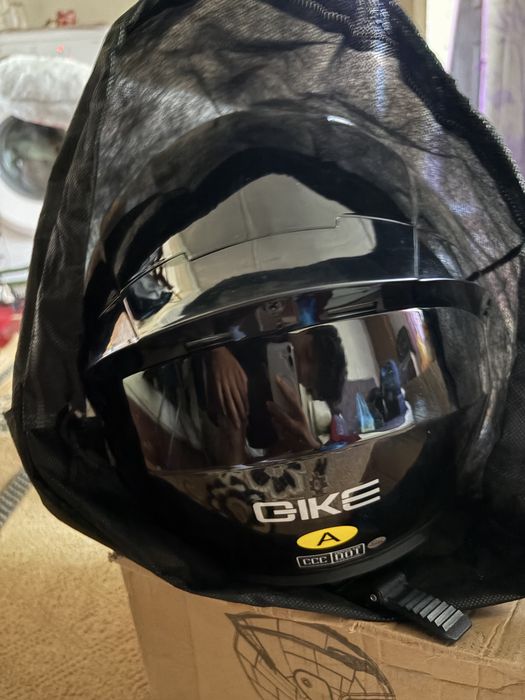 Продам новый шлем Gike