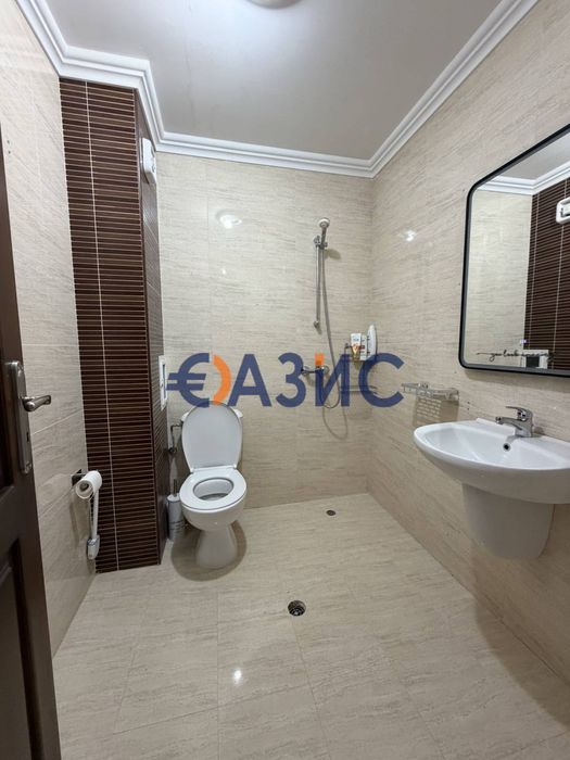 Продава се Двустаен апартамент в Свети Влас - 130 кв.м за 400 €/кв.м - Снимка #9