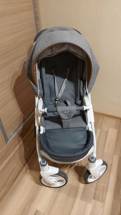 Бебешка количка 2в1 Bexa Ideal- Много запазена