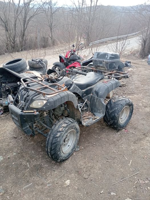 Vind atv de 200 pe injectie schimb cu cross