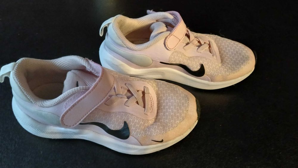 Оригинални маратонки 27 номер