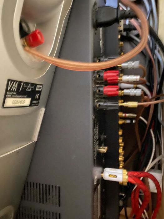 продам усилитель Nad +Sunfire processor+Bowers&Wilkins акустику.