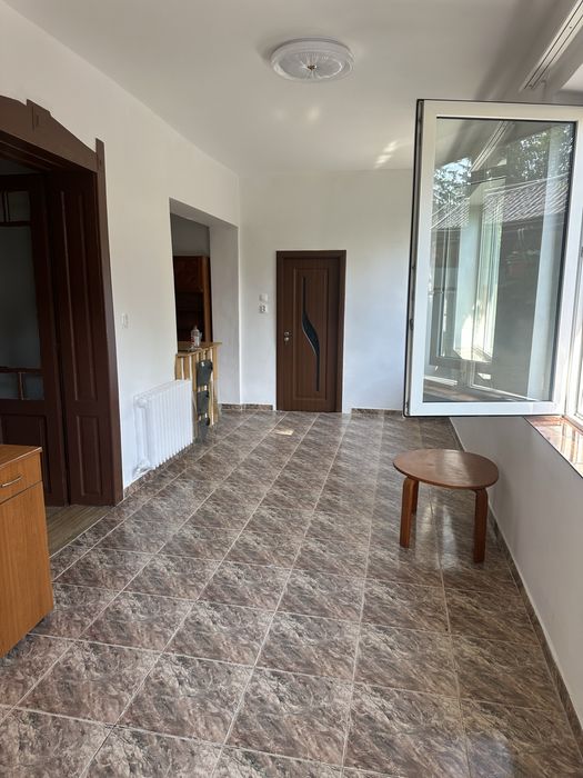 Direct Proprietar! Închiriez Casă 2 Camere – Cluj, Str. Oașului (Piața Karl Liebknecht) – Centrală Proprie – Ideal Locuință sau Birou/Firmă