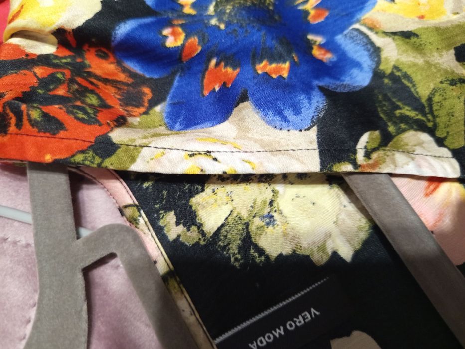 Много запазени рокли