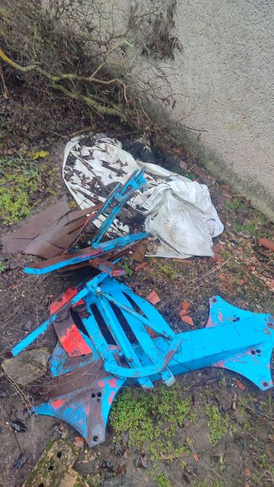 Плуг 3+1 тела Лемкен с конструкция на Волимат.