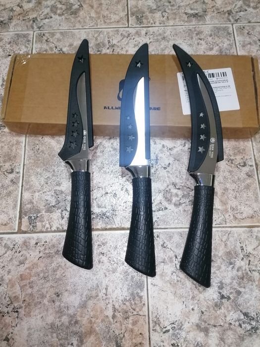 Комплект ножове с предпазители 3 броя