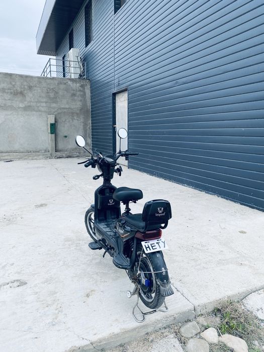 Скутер leopard pro