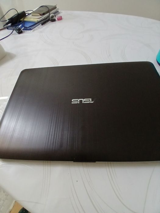 Продам ноутбук  в отличном состоянии