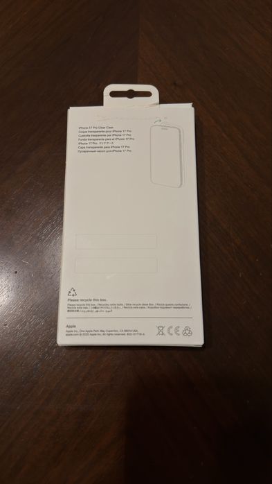 Husa Apple pentru iPhone 17 Pro