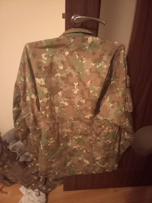 Ținută militara combat 2 perechi pantaloni+veston