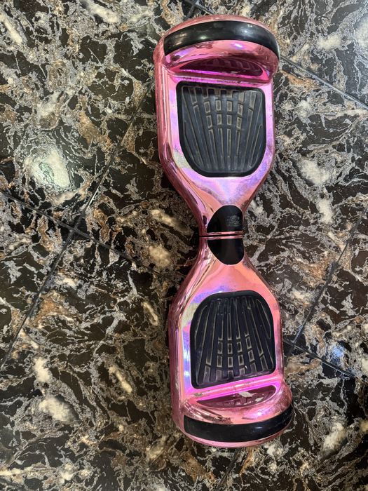 Hoverboard roz , functioneaza impecabil