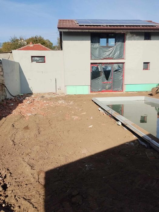 Услуги с багер и самосвал Русе     350 лв