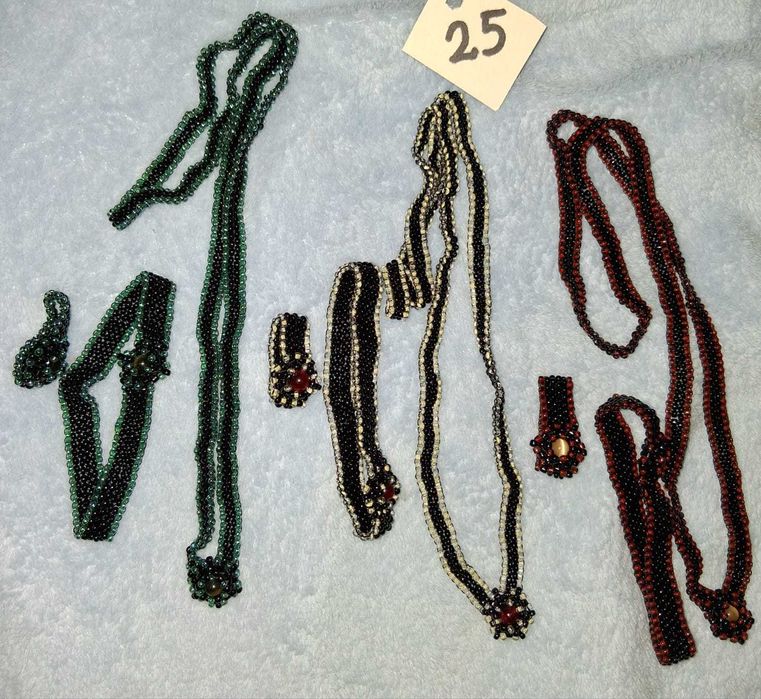 Vand lot de bijuterii noi