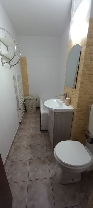 Inchiriez garsoniera Lujerului