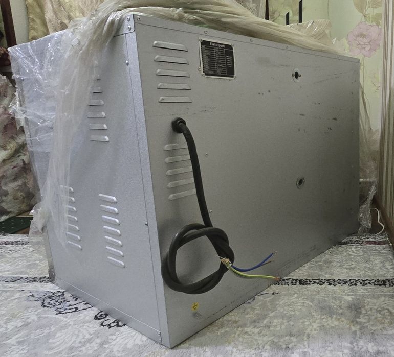 Somsa va pishiriqlar uchun pechka