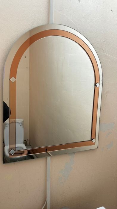 Шкафчик в ванну в отличном состоянии