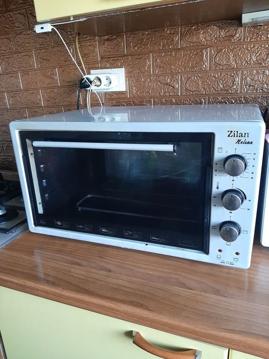 vând cuptor Zilan
