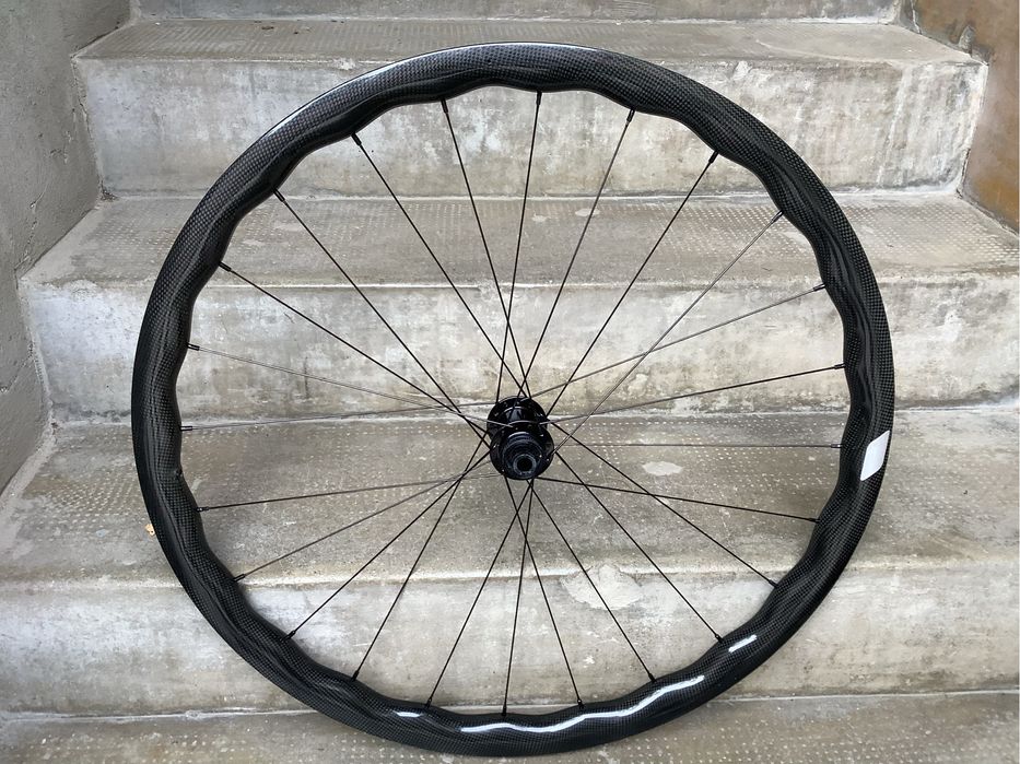 Roti carbon wave disc centerlock road cyclocross gravel mtb