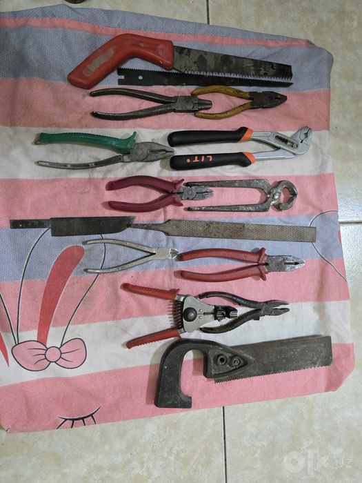 Продам плоскогубцы не дорого.