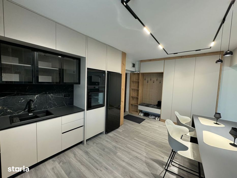 Apartament 4 camere bloc nou etaj 1