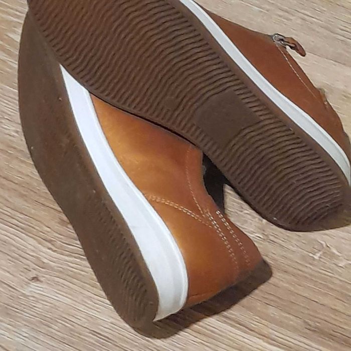 Дамски сникъри ARA